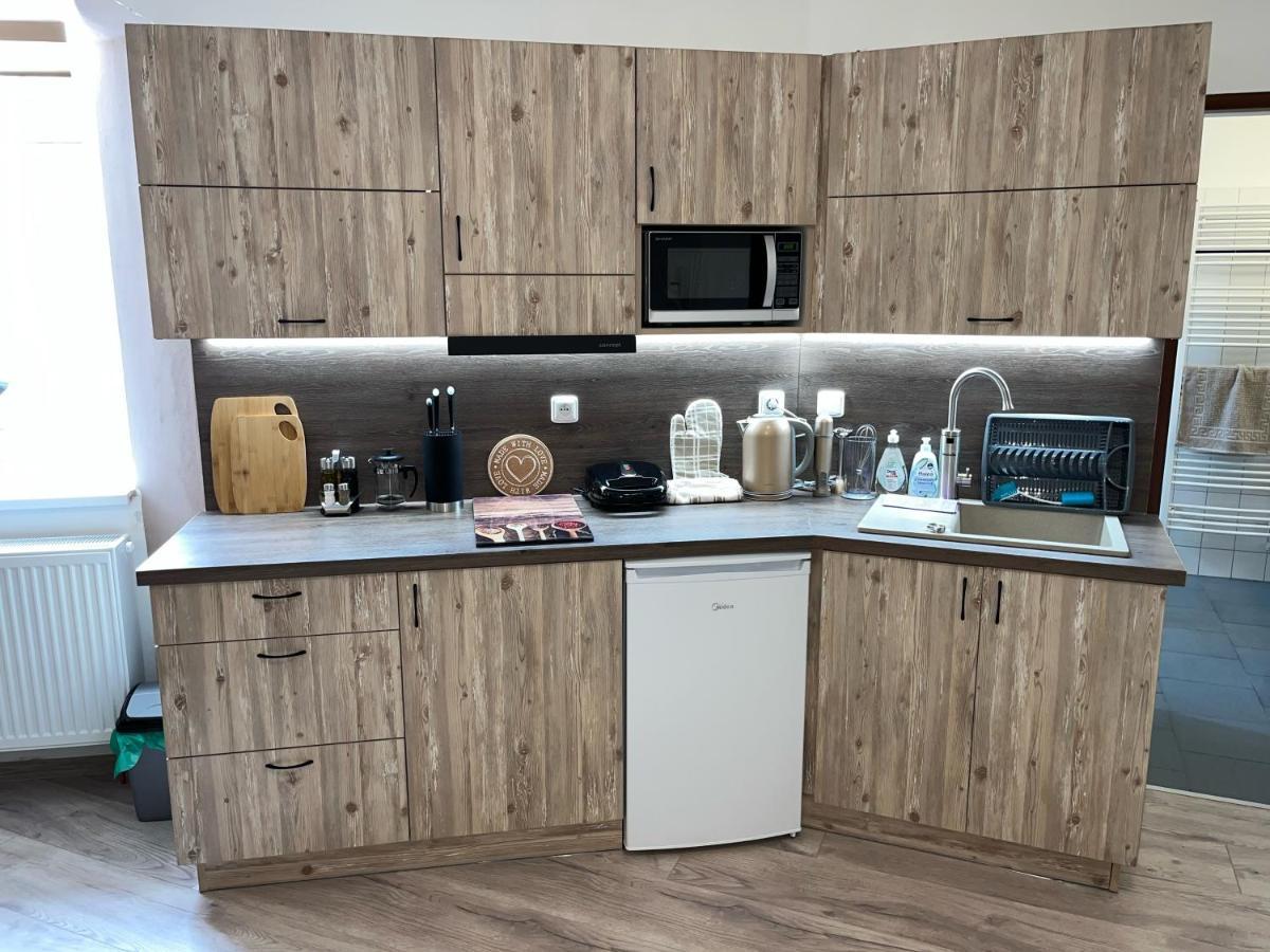 Apartmany Nezarka A Privatni Wellness Йиндржихув-Градец Экстерьер фото