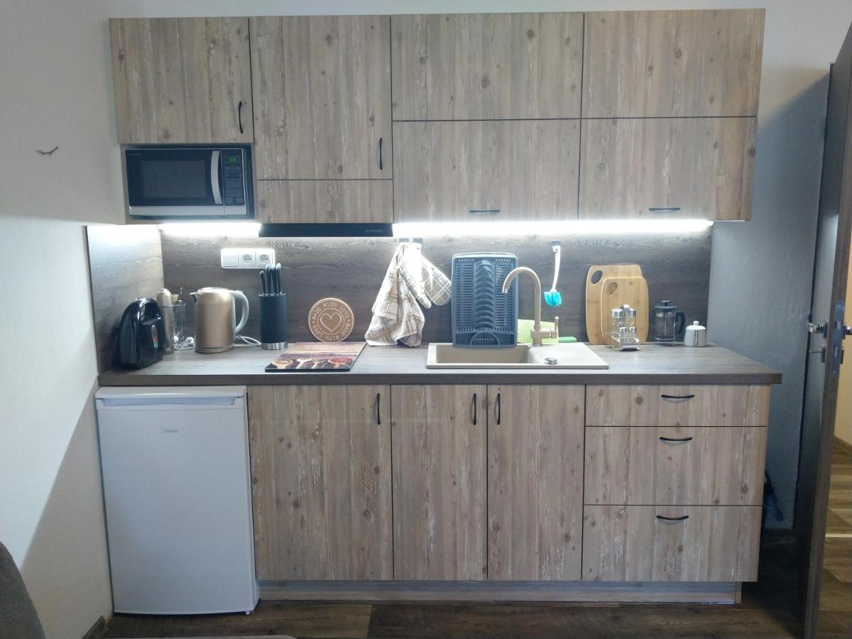 Apartmany Nezarka A Privatni Wellness Йиндржихув-Градец Экстерьер фото