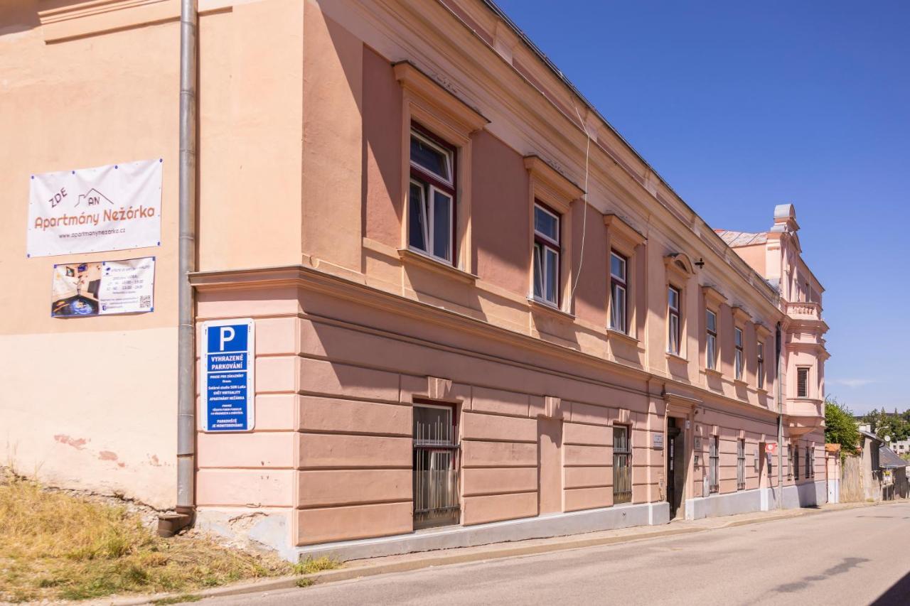 Apartmany Nezarka A Privatni Wellness Йиндржихув-Градец Экстерьер фото