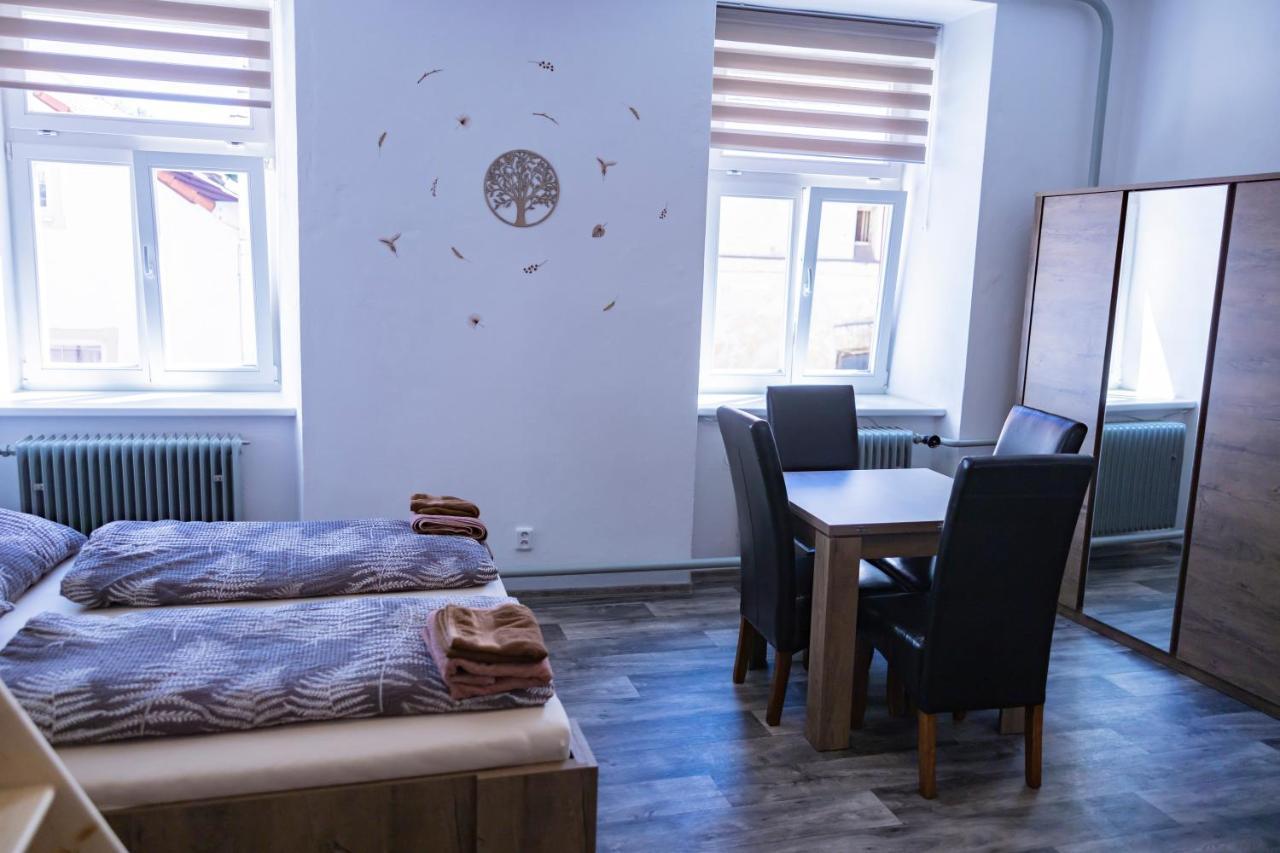 Apartmany Nezarka A Privatni Wellness Йиндржихув-Градец Экстерьер фото