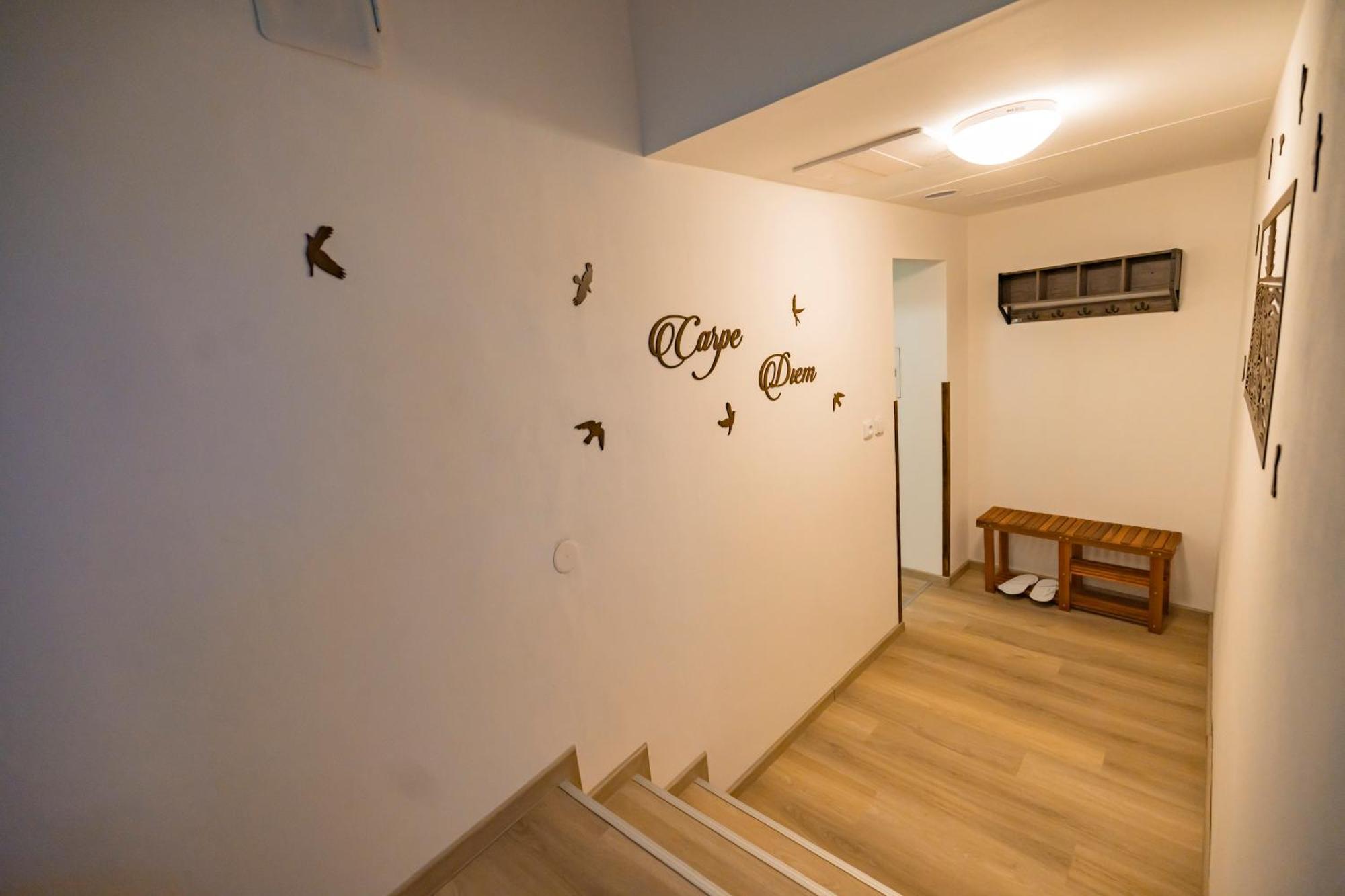 Apartmany Nezarka A Privatni Wellness Йиндржихув-Градец Экстерьер фото